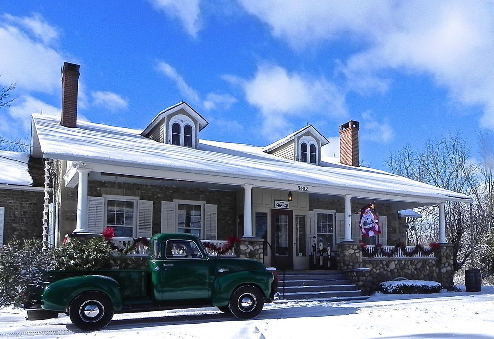 1837 Cobblestone Cottage Canandaigua Exterior photo